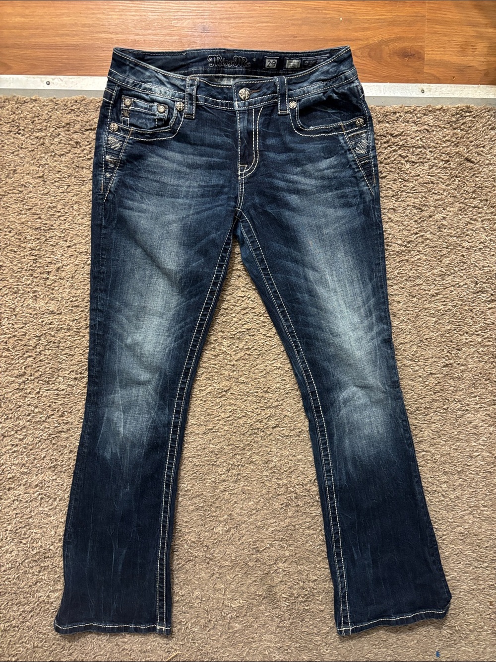 Miss Me Woman’s 29 Dark Wash Bootcut Jeans Silver Stitching Rhinestone Design